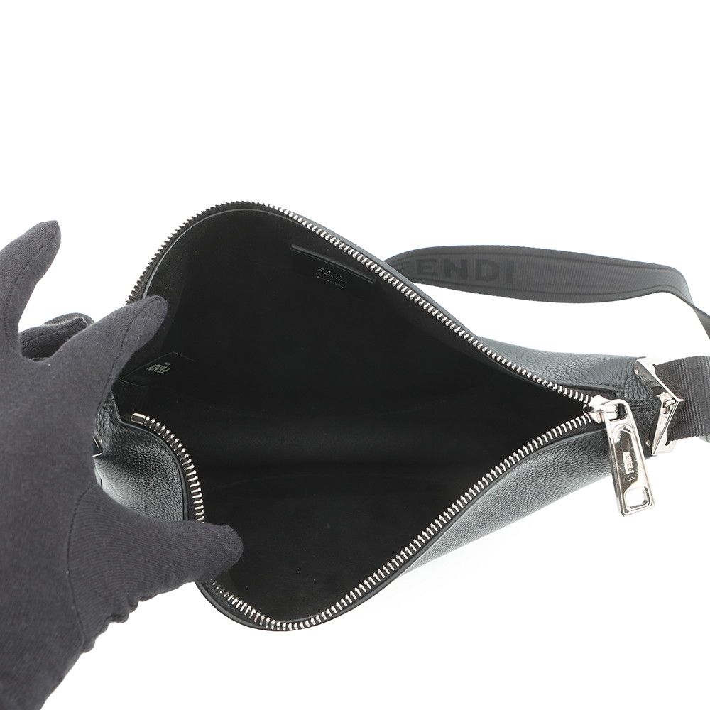 Fendi Shoulder Bag Melon Small Leather Black — view 5