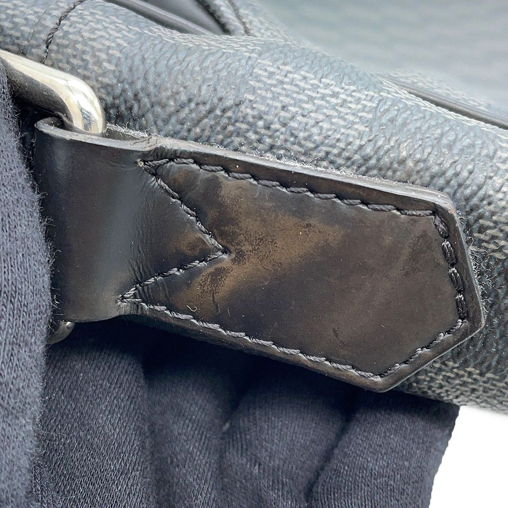 Louis Vuitton Shoulder Bag Damier Graphite Dayton MM Black — view 6