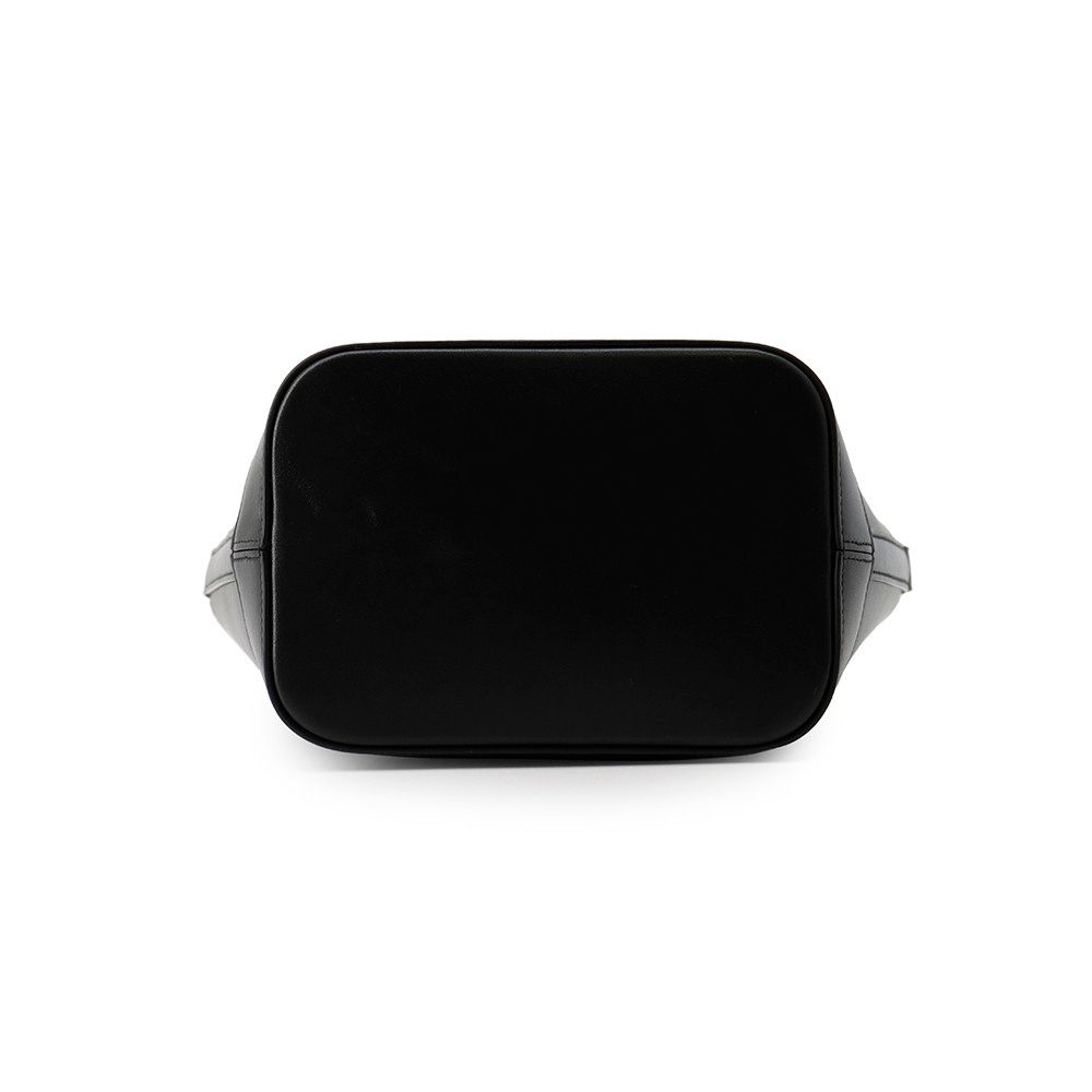 Celine Shoulder Bag Cuir Triomphe Small Black — view 3