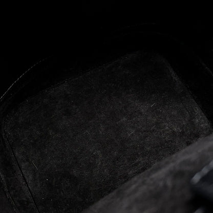 Celine Shoulder Bag Cuir Triomphe Small Black — view 9