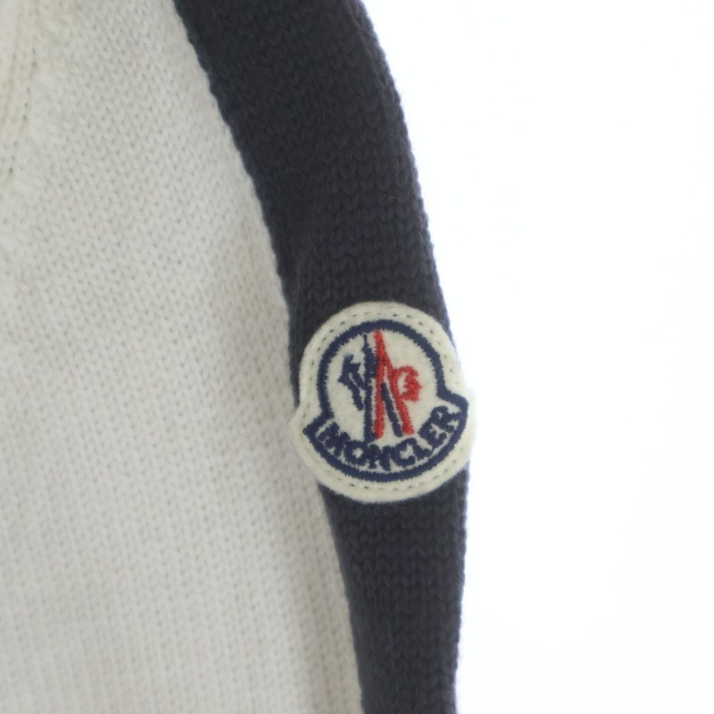 Moncler Logo Jacquard Crew Neck Long Sleeve Pullover Sweater White Black — view 6