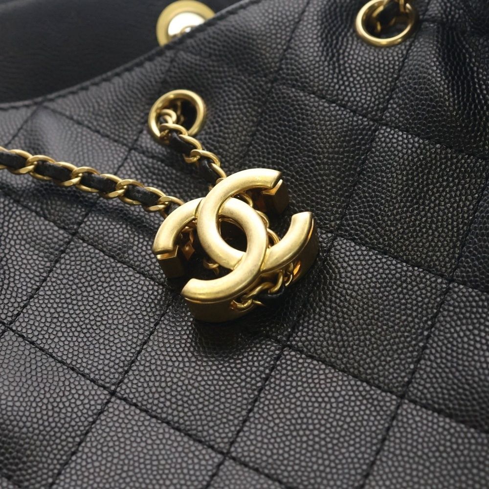 Chanel 25 Shoulder Bag Chain Black Caviar Leather Gold — view 6