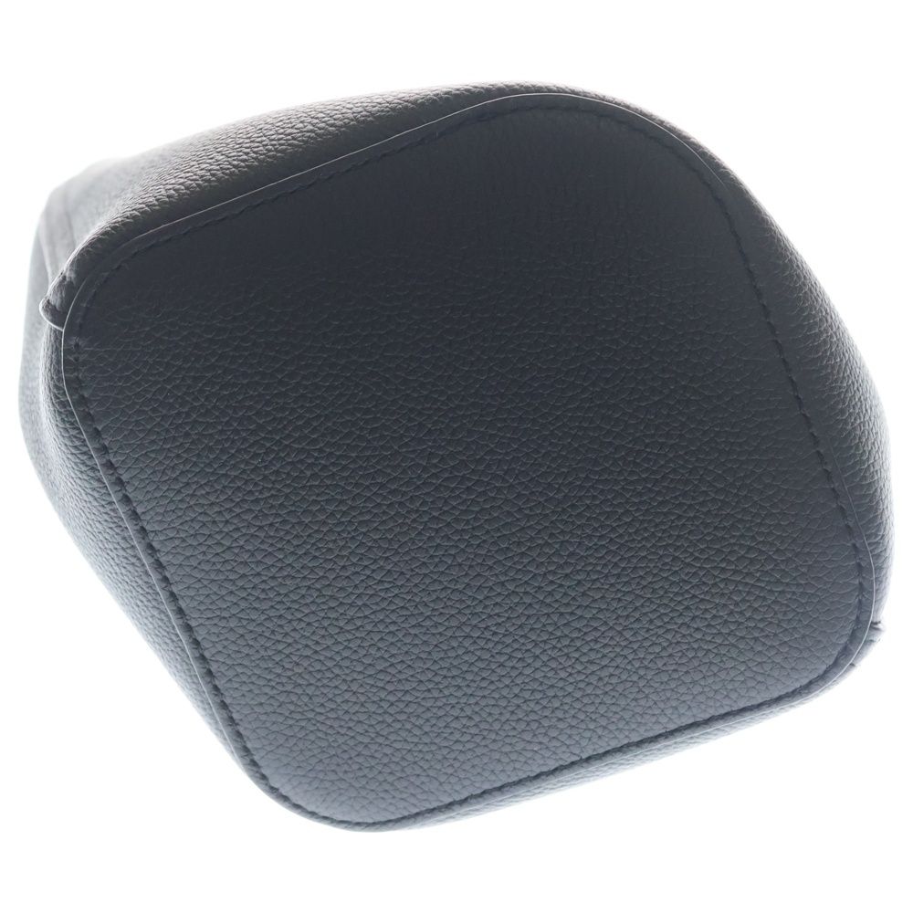 Loewe Pebble Shoulder Bag Black Leather Silver — view 5