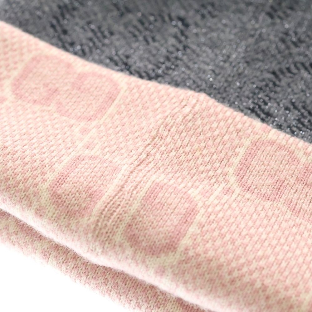 Gucci GG Pattern Reversible Wool Knit Hat Gray Pink — view 6