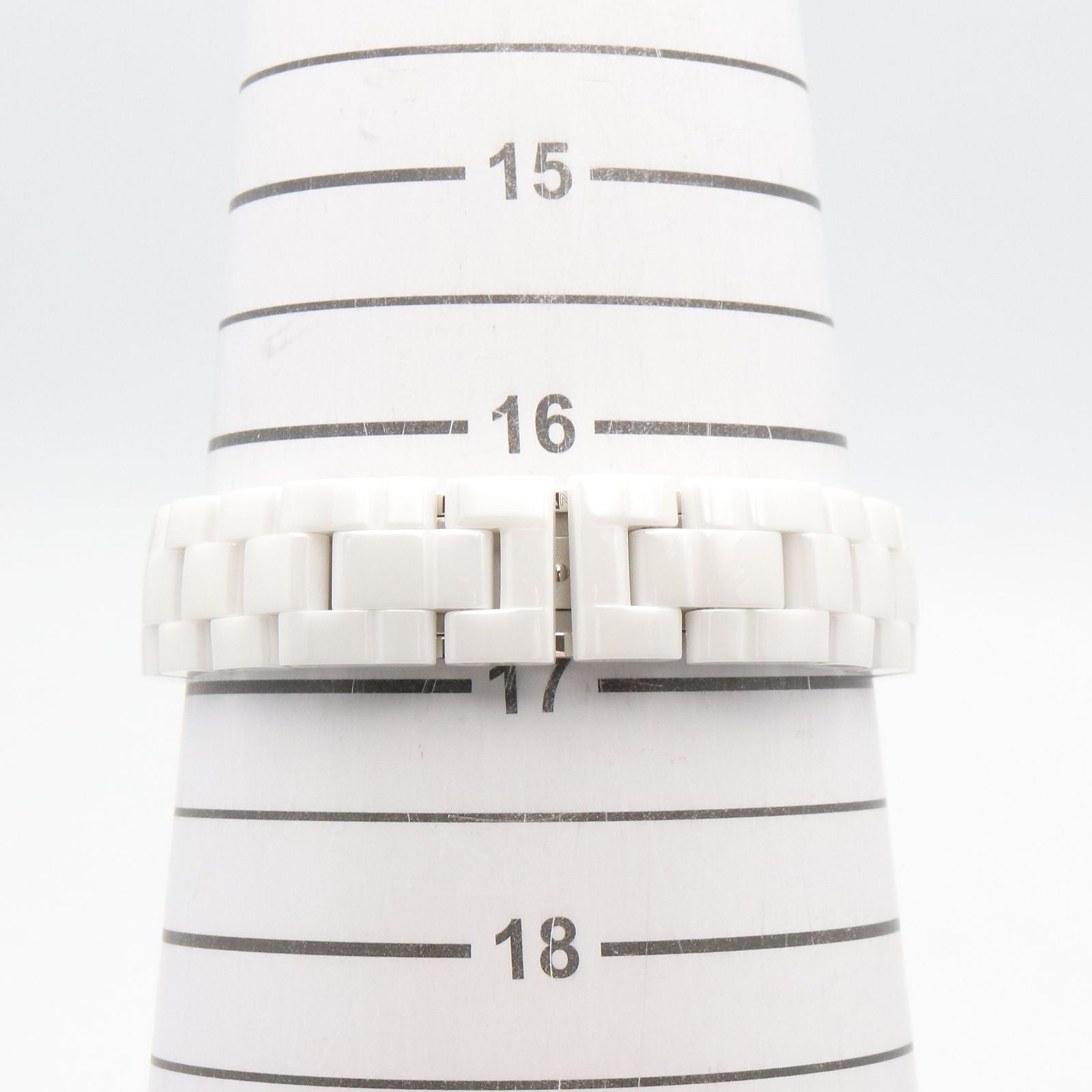 Chanel Watch Cosmic White Ceramic — view 7