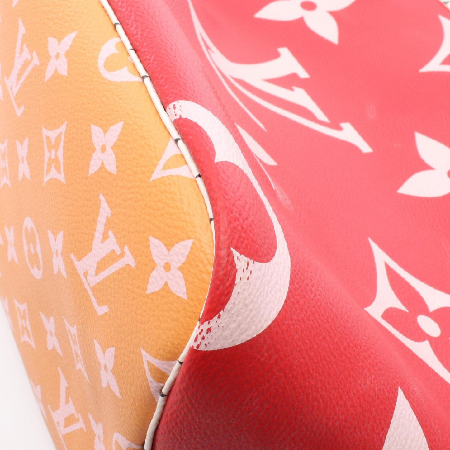 Louis Vuitton Tote Neverfull MM Red Pink Canvas — view 8