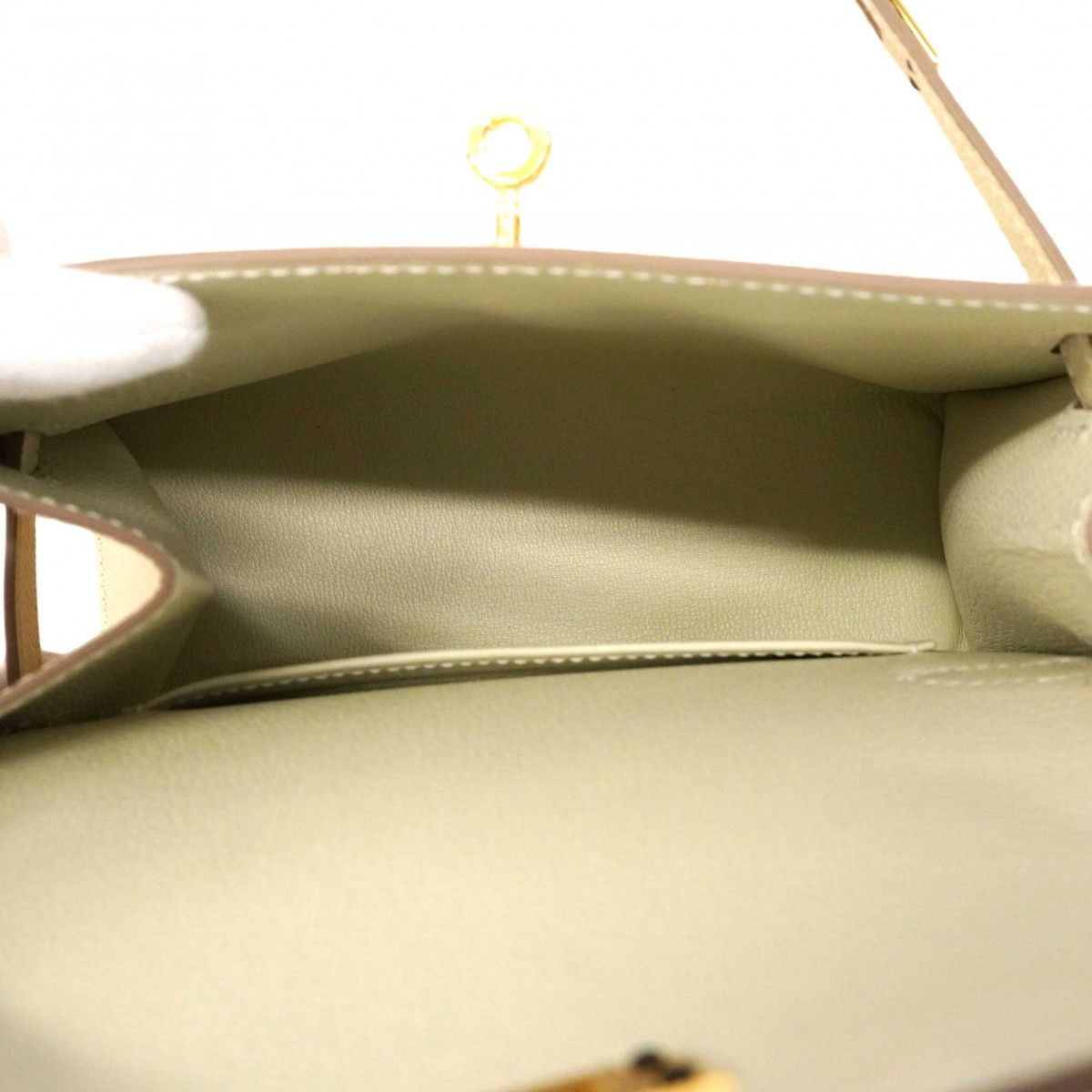 Hermes Shoulder Bag Kelly 20 Order Veau Epsom Cles Gold — view 4
