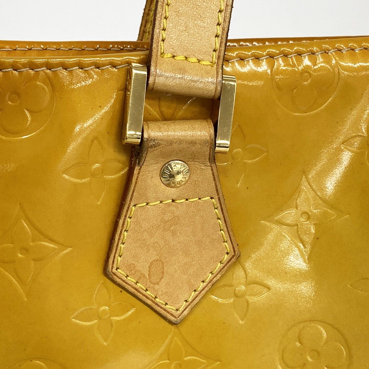 Louis Vuitton Tote Vernis Houston Beige — view 9