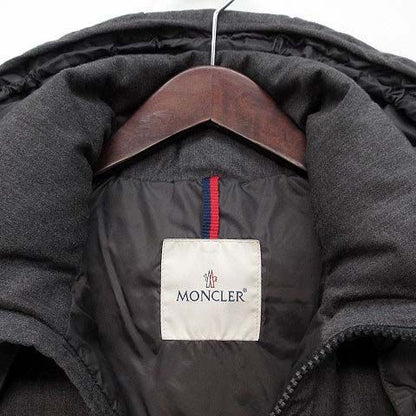 Moncler Montgenevre Wool Down Jacket Hooded Gray — view 3