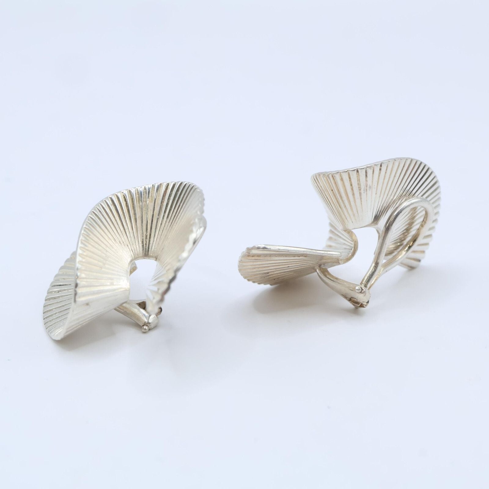 Tiffany & Co Earrings 925 Twisted Shell — view 2