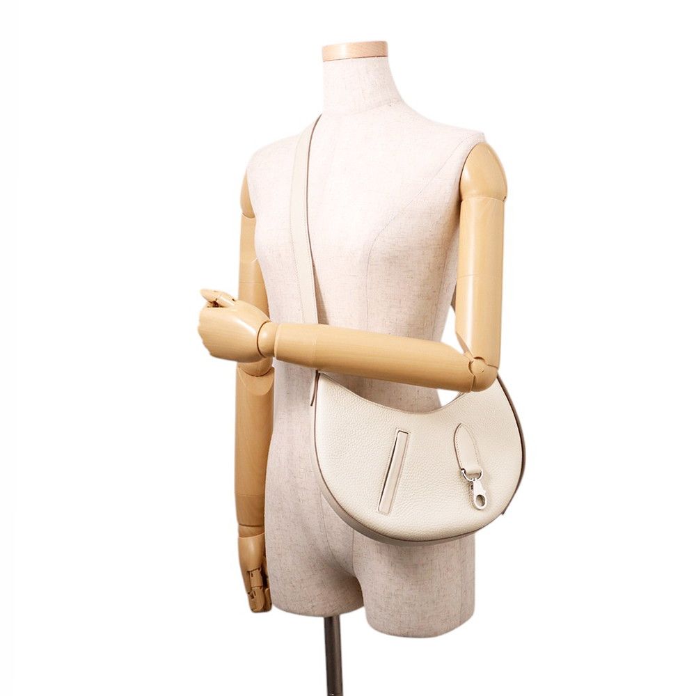 Hermes Shoulder Bag Petit Arson Beton Silver Taurillon Clemence — view 4