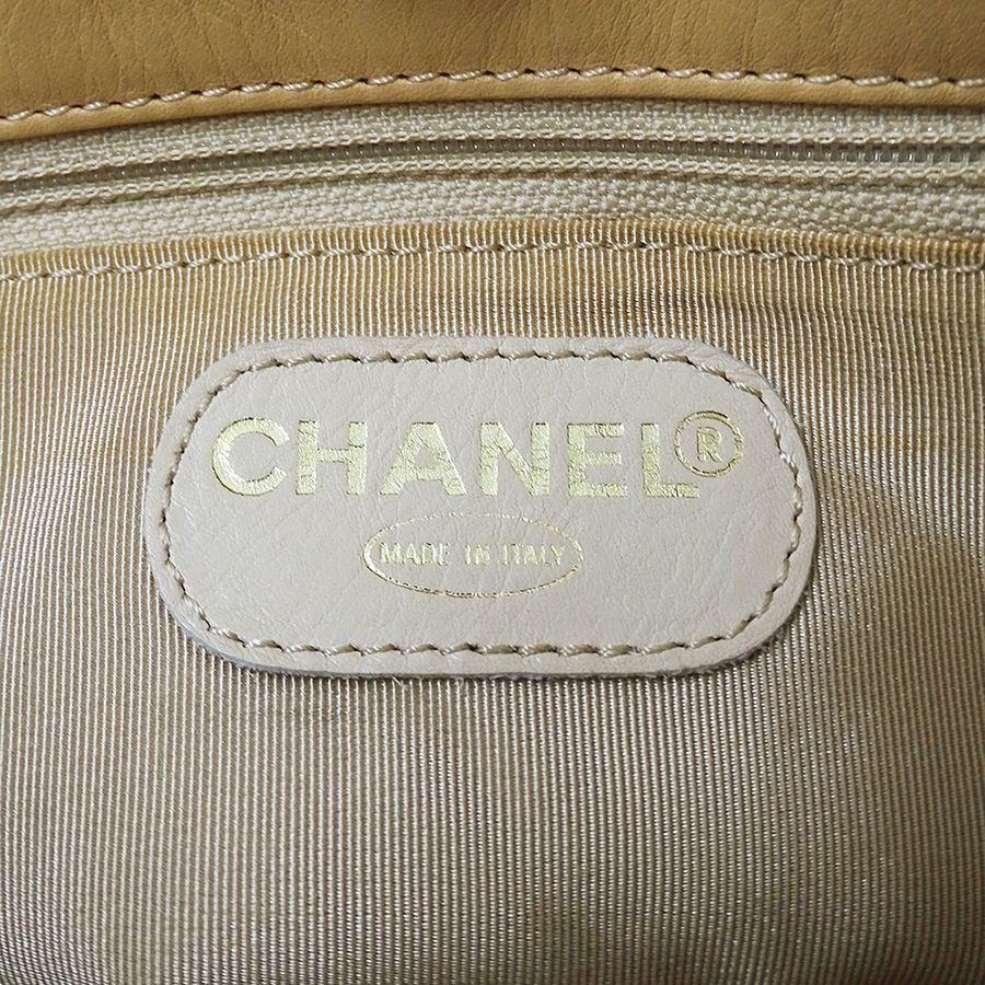 Chanel Shoulder Bag Leather Beige Tassel Fringe Small — view 6