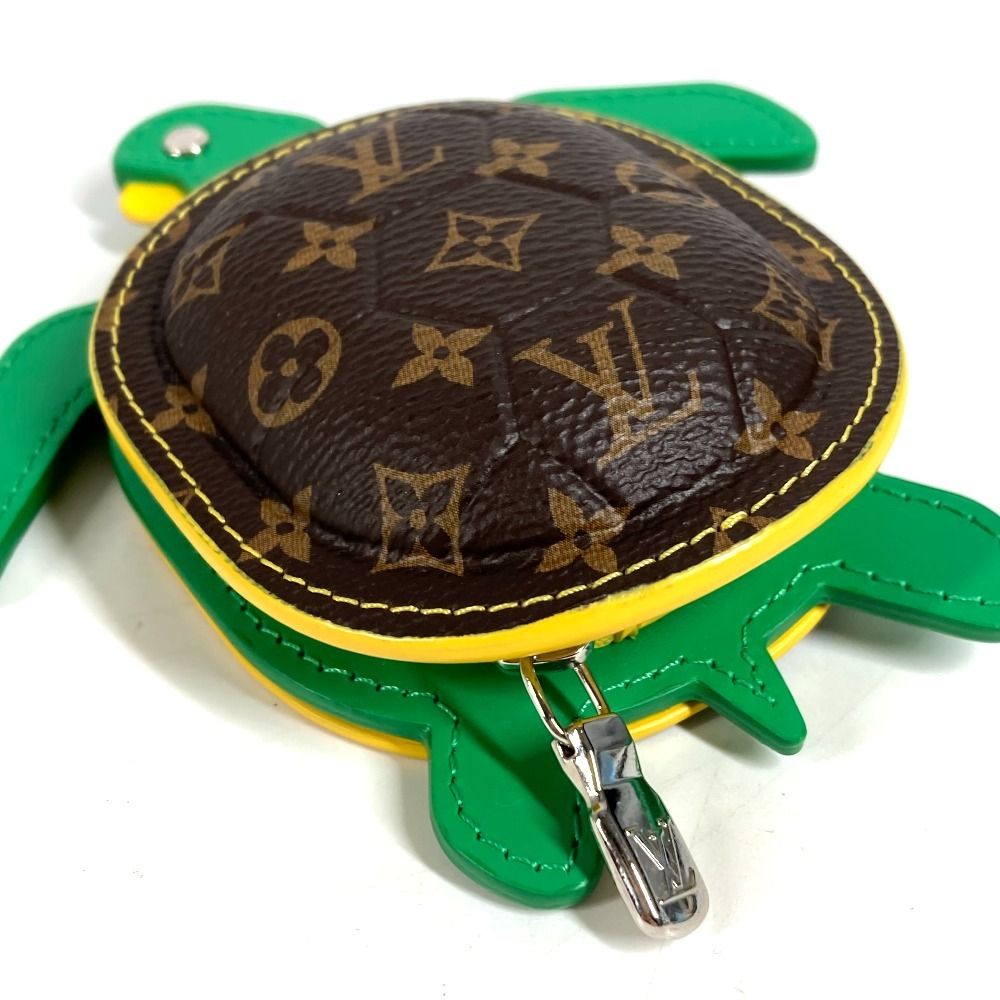 Louis Vuitton Key Holder LV Turtle Monogram Canvas Brown — view 4