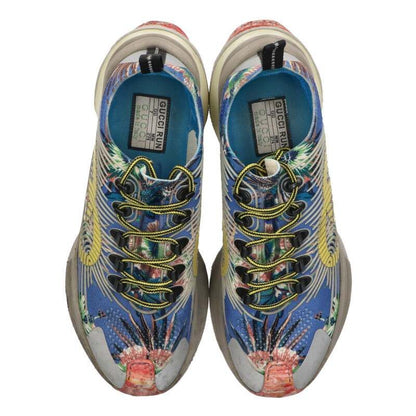 Gucci Run All Over Pattern Low Cut Sneakers — view 4