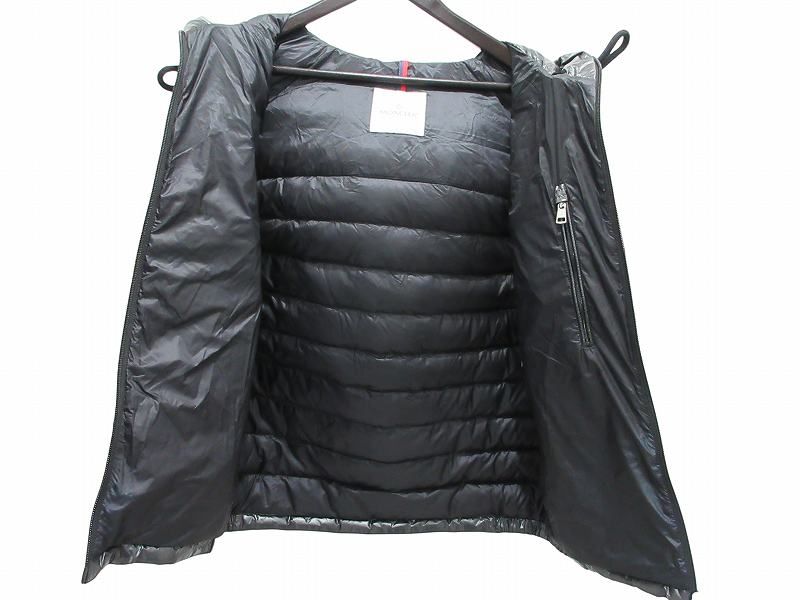 Moncler Down Jacket Vest Charcoal Gray — view 7
