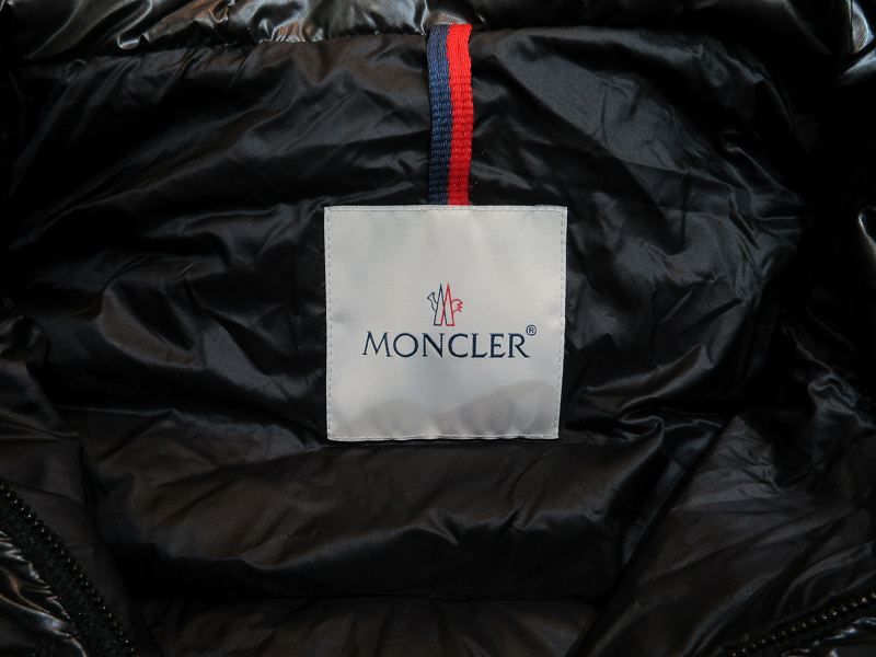 Moncler Down Jacket Vest Charcoal Gray — view 4