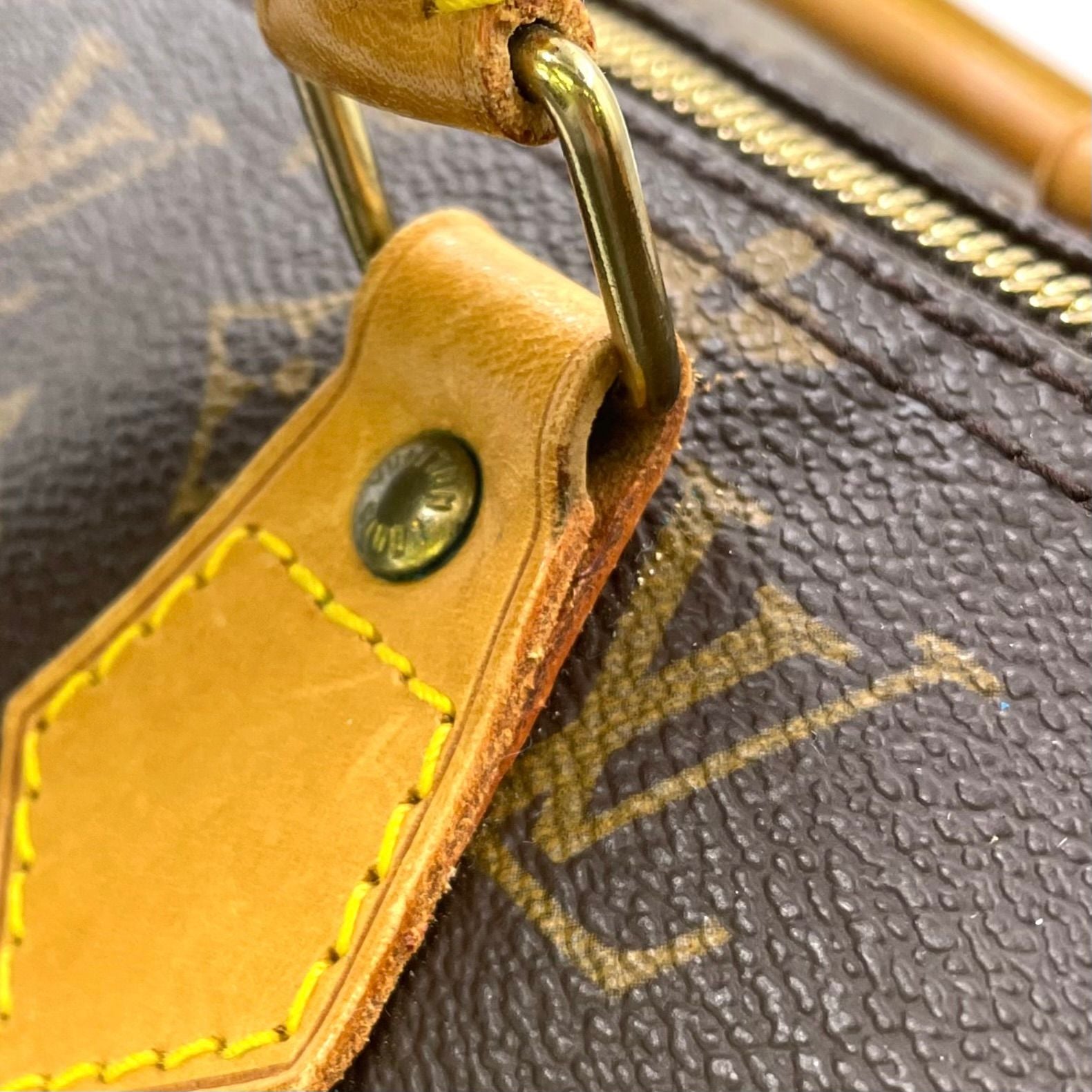 Louis Vuitton Speedy 40 Monogram Leather Brown Handbag Gold — view 6