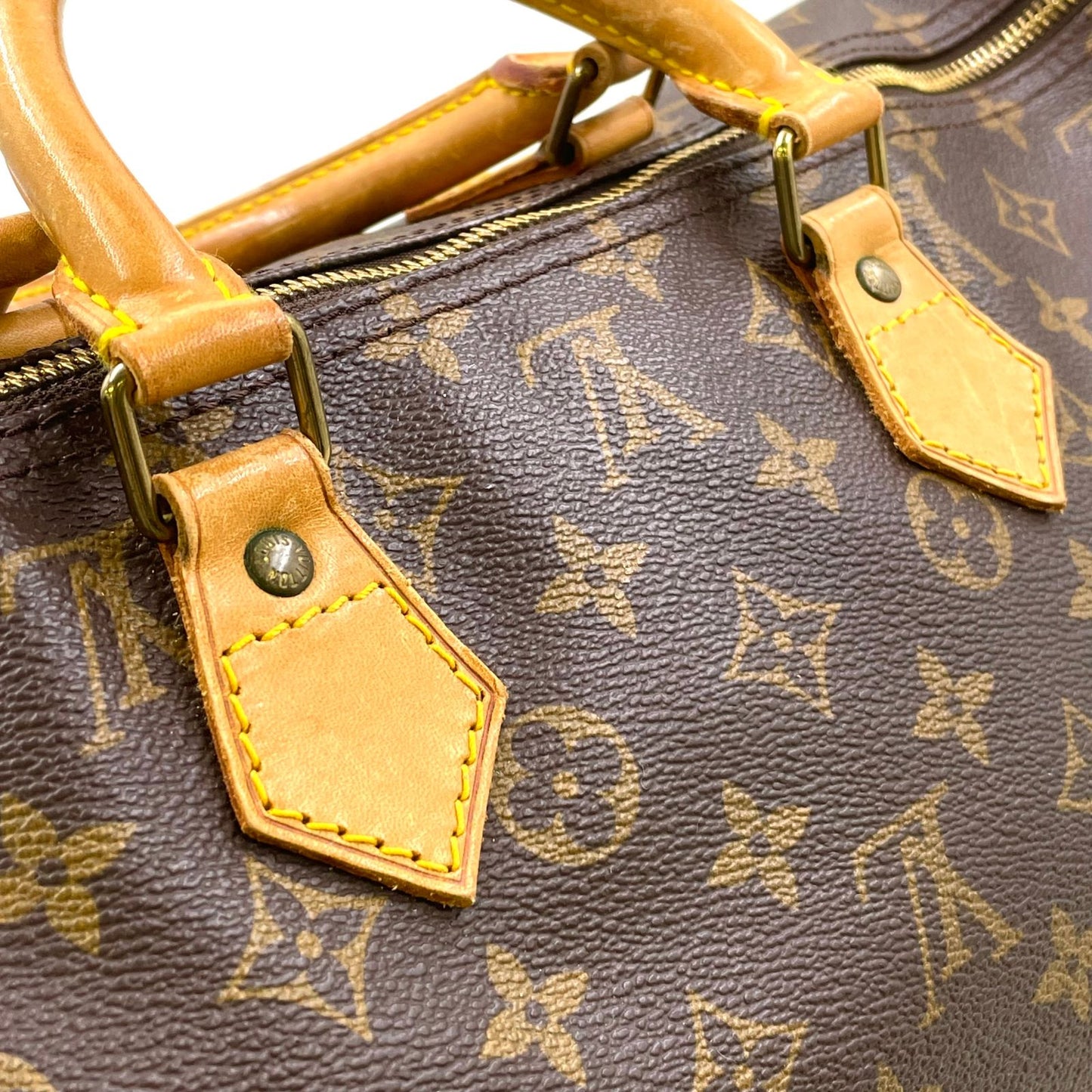 Louis Vuitton Speedy 40 Monogram Leather Brown Handbag Gold — view 7