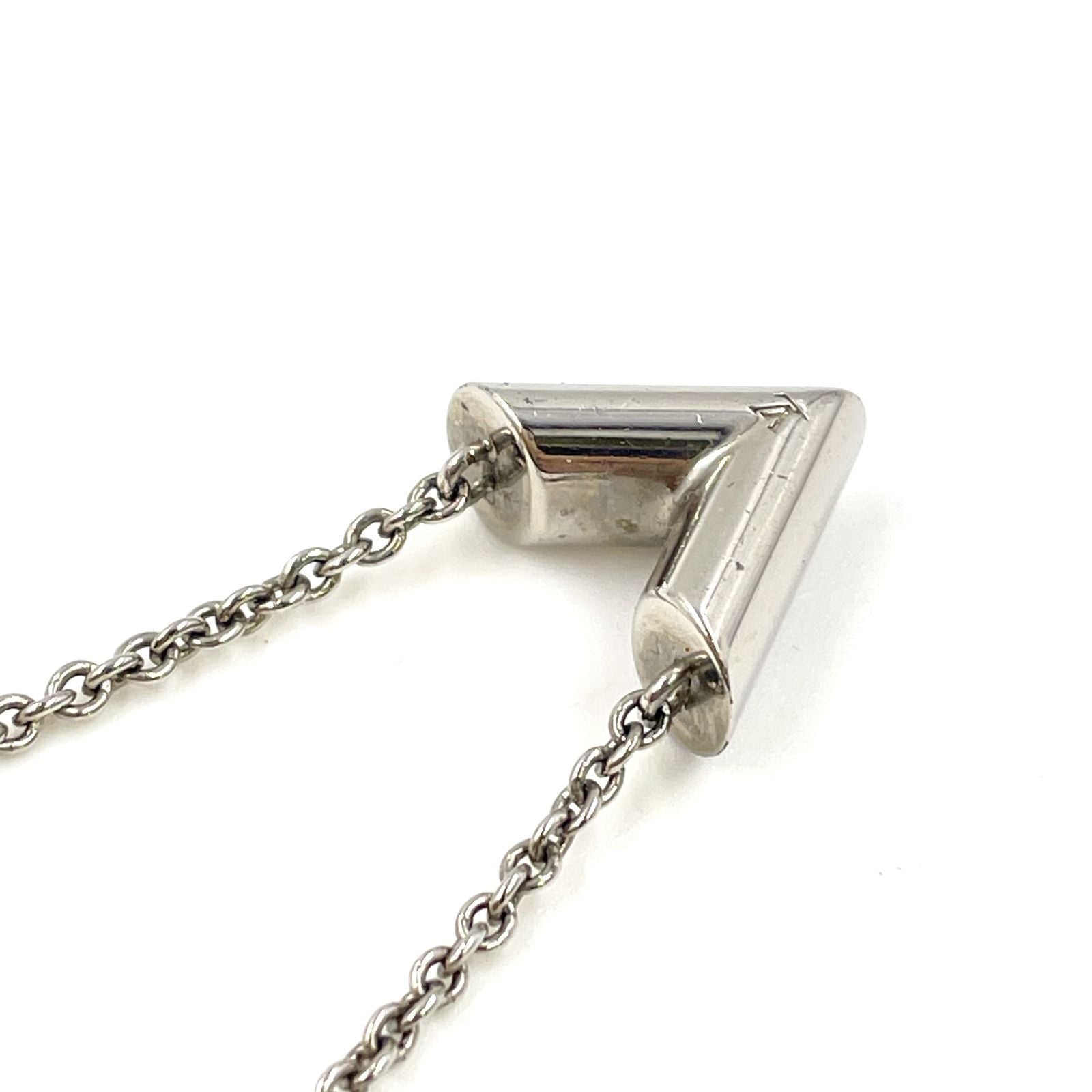 Louis Vuitton Essential Metal Silver Necklace — view 6