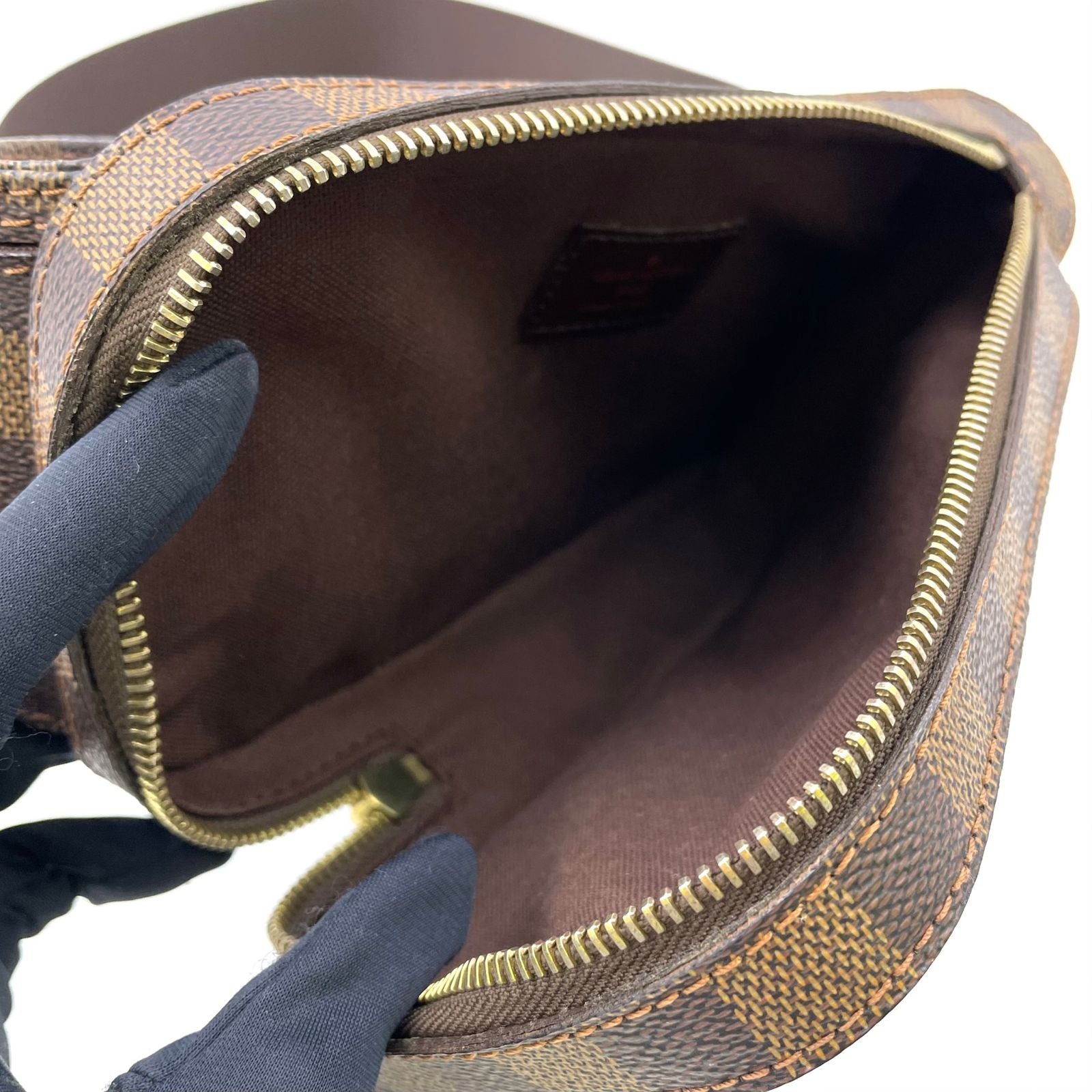 Louis Vuitton Damier Geronimos Brown Belt Bag Gold — view 3
