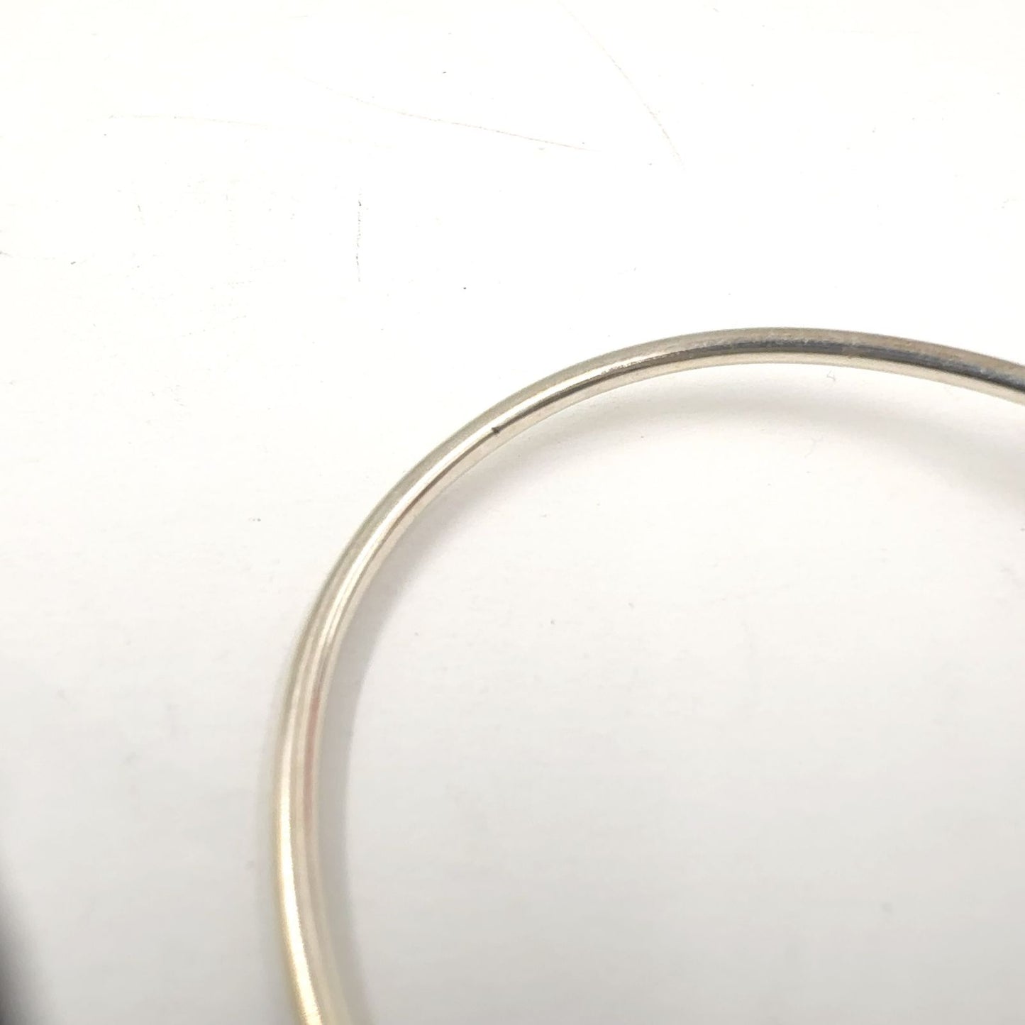 Tiffany & Co Love Knot 18k Yellow Gold Silver Bangle Bracelet — view 6