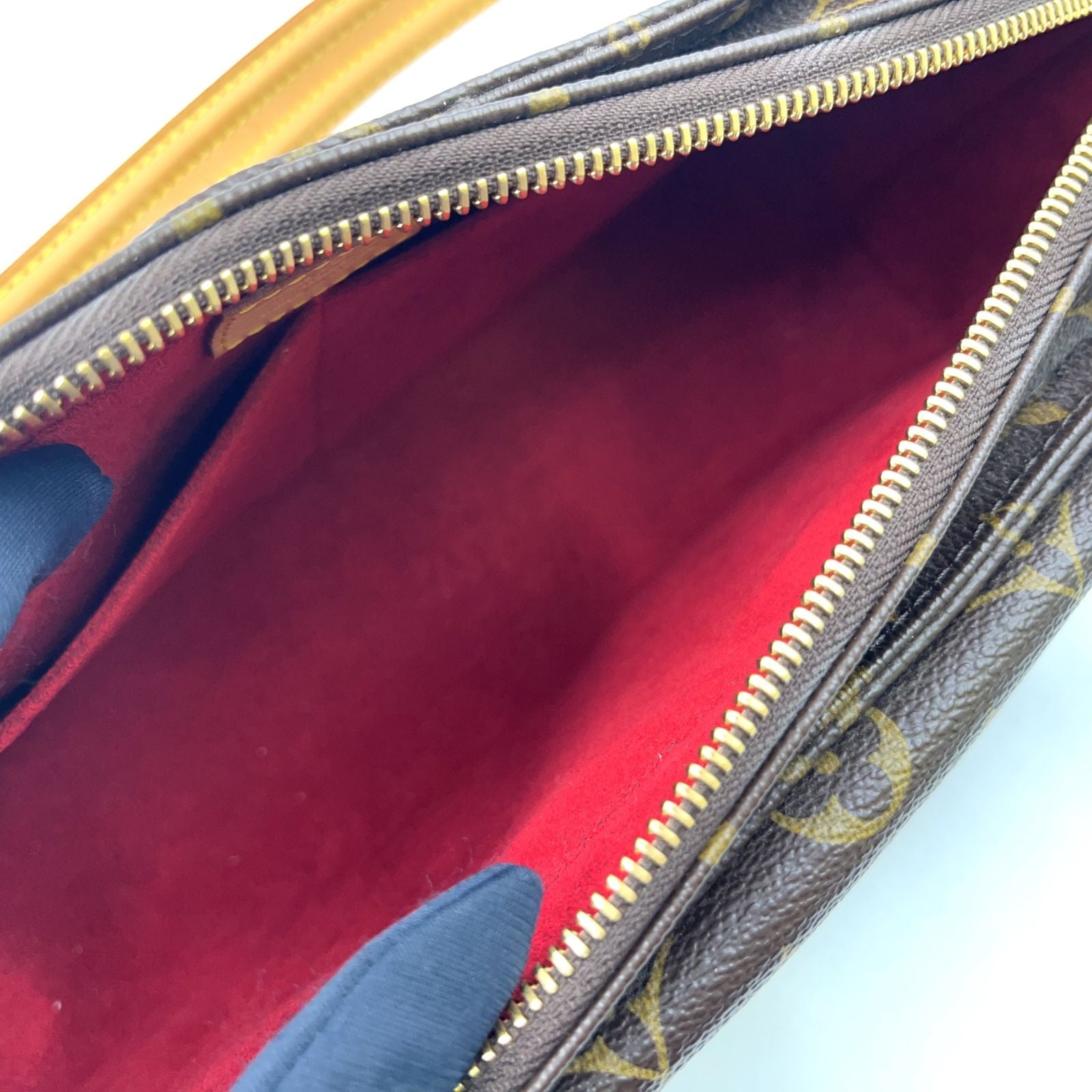 Louis Vuitton Viva Cite MM Monogram Leather Brown Shoulder Bag Gold — view 3