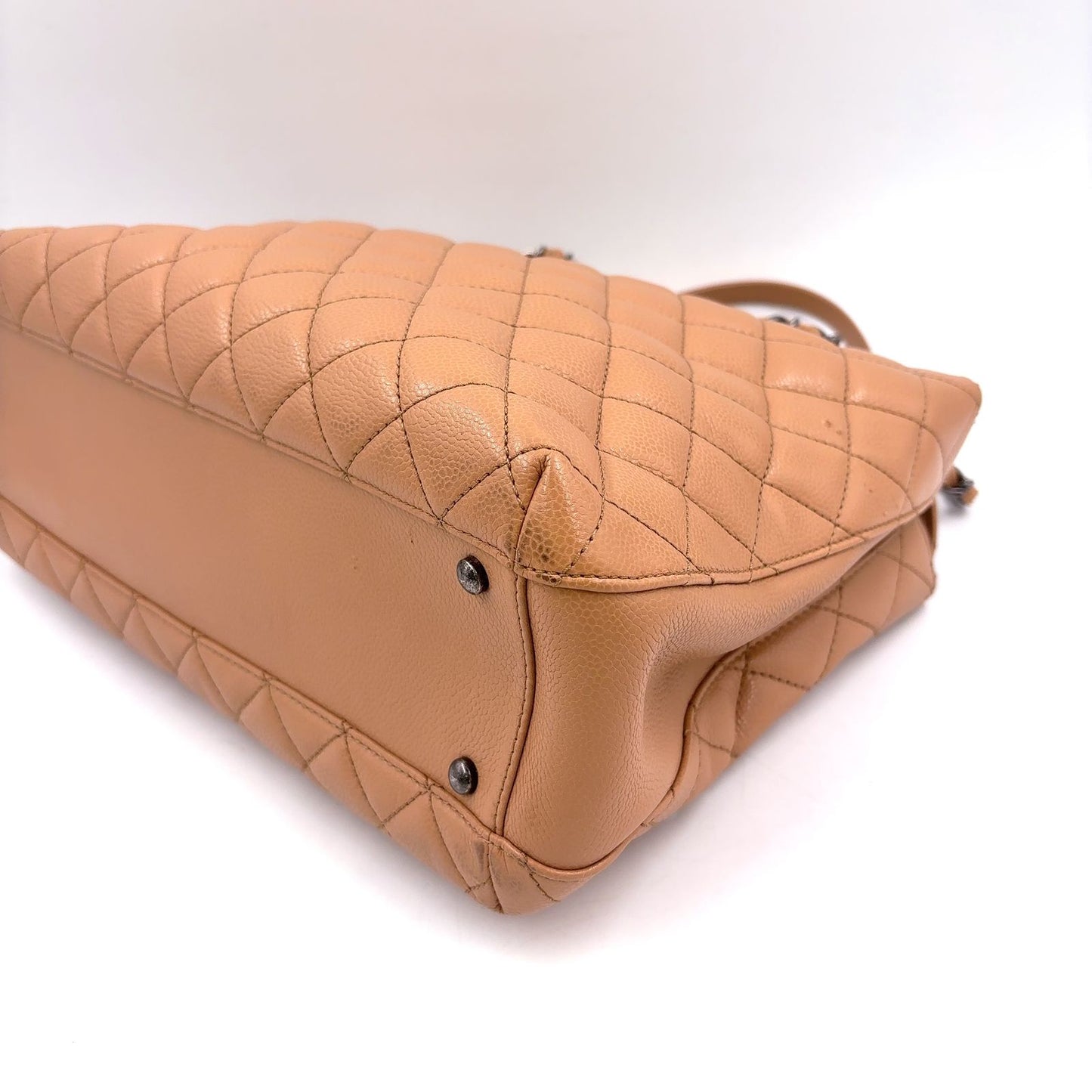 Chanel Quilted Logo Charm Caviar Leather Pink Chain Tote Silver — view 6