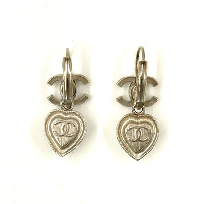 Chanel CC Logo Heart Metal Line Stone Silver Earrings — view 5