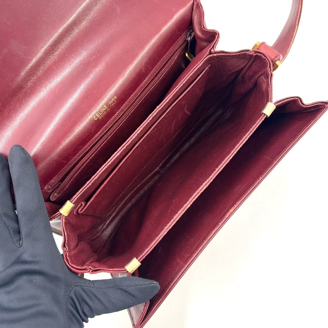 Celine Must Line Leather Bordeaux Shoulder Bag Gold — view 3