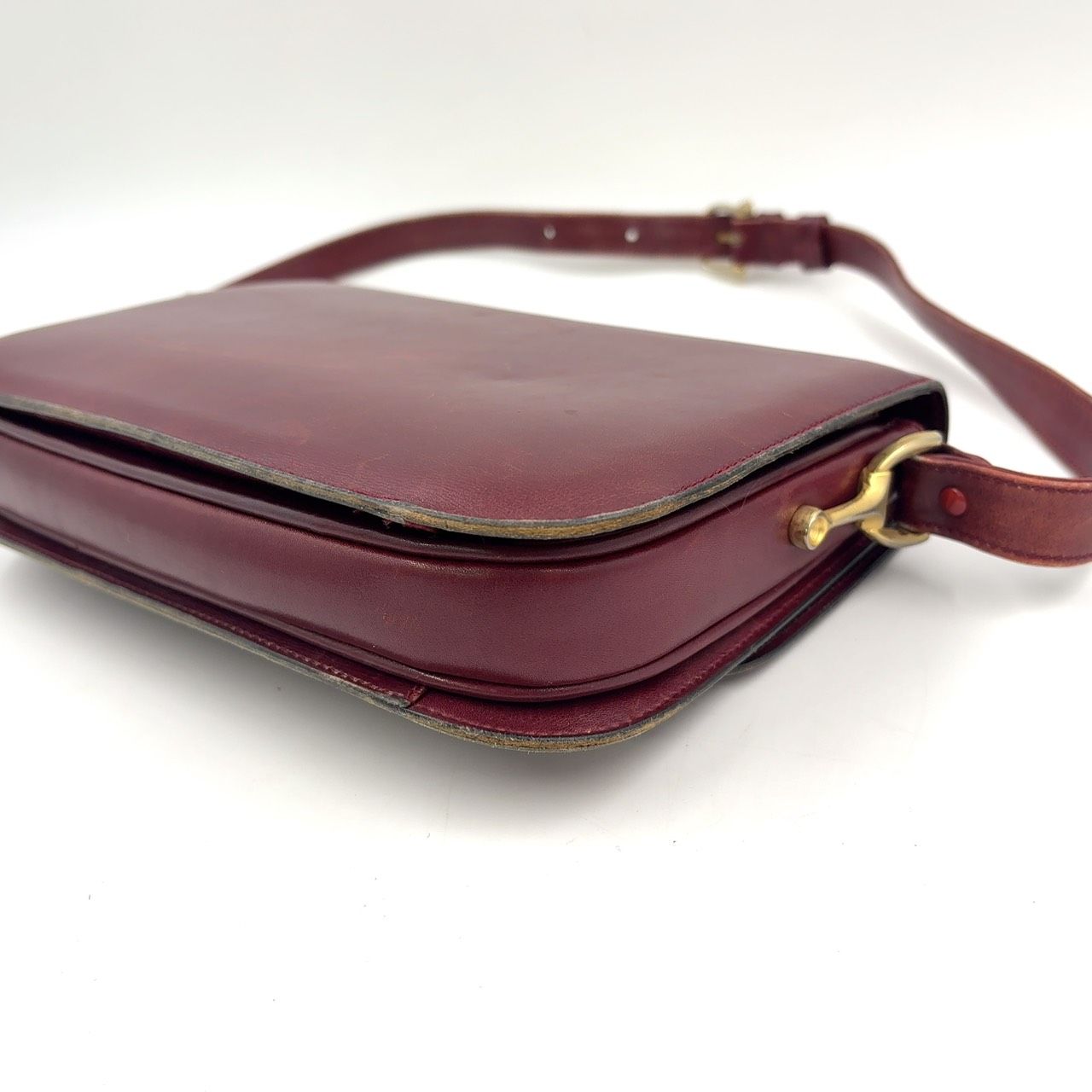 Celine Must Line Leather Bordeaux Shoulder Bag Gold — view 7