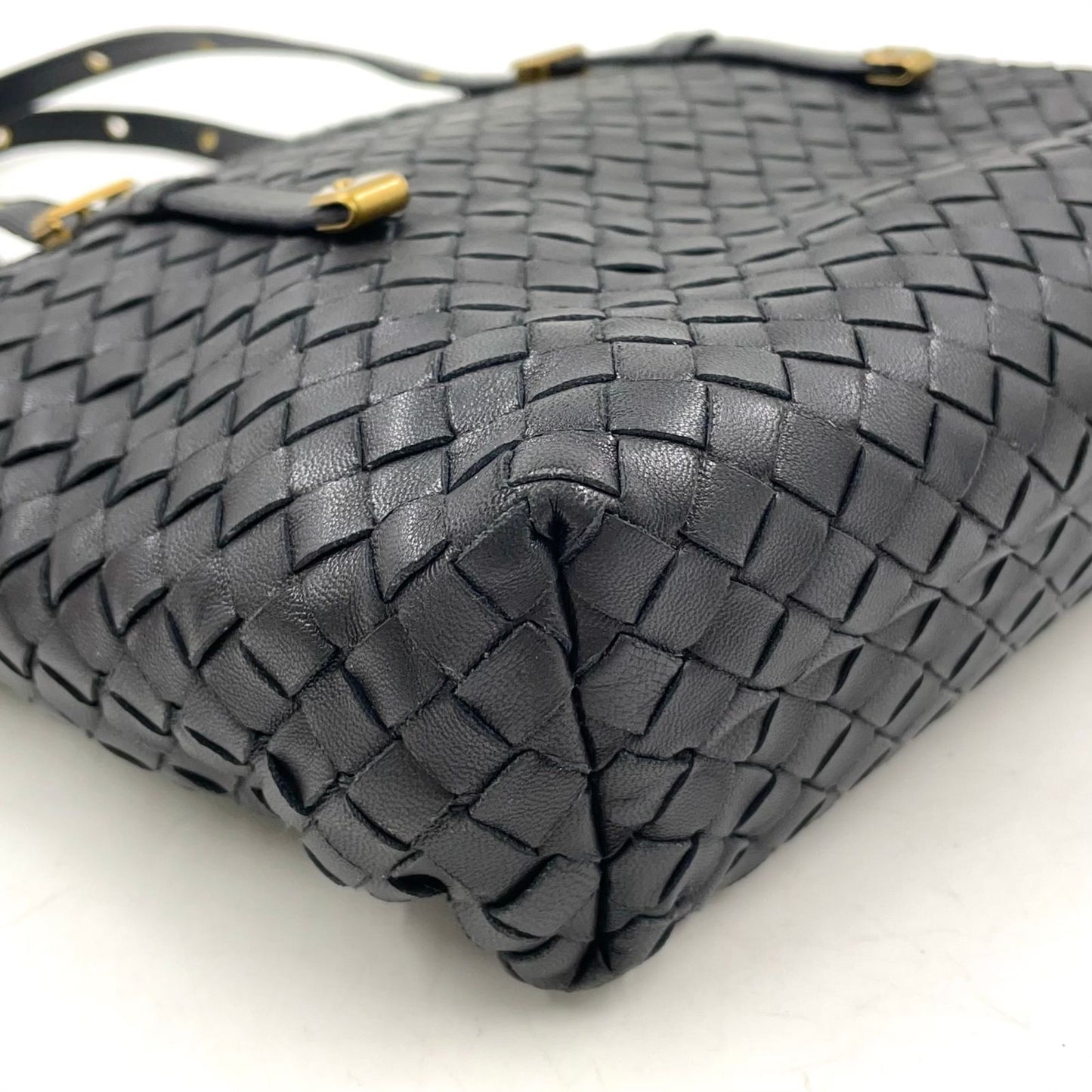 Bottega Veneta Intrecciato Leather Black Tote Gold — view 7