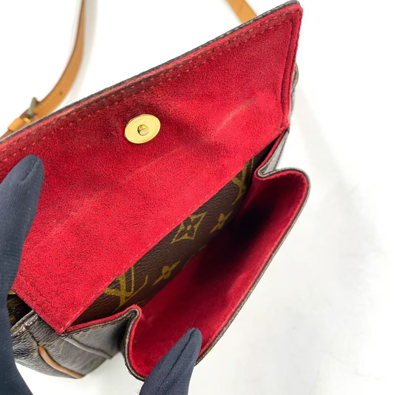 Louis Vuitton PM Monogram Leather Brown Shoulder Bag Gold — view 5