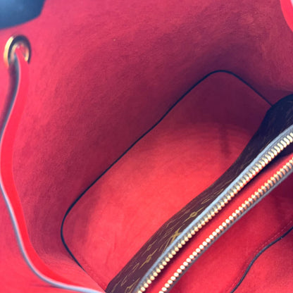 Louis Vuitton Neo Noe Monogram Coquelicot Leather Brown Red Shoulder Bag — view 5
