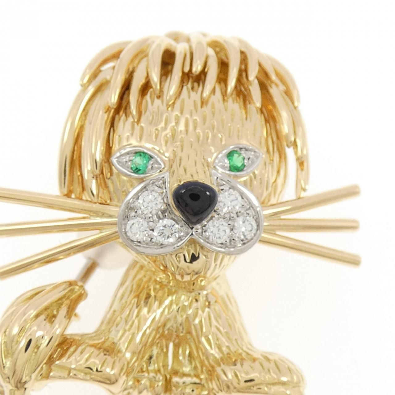Van Cleef & Arpels Lion Brooch — view 2