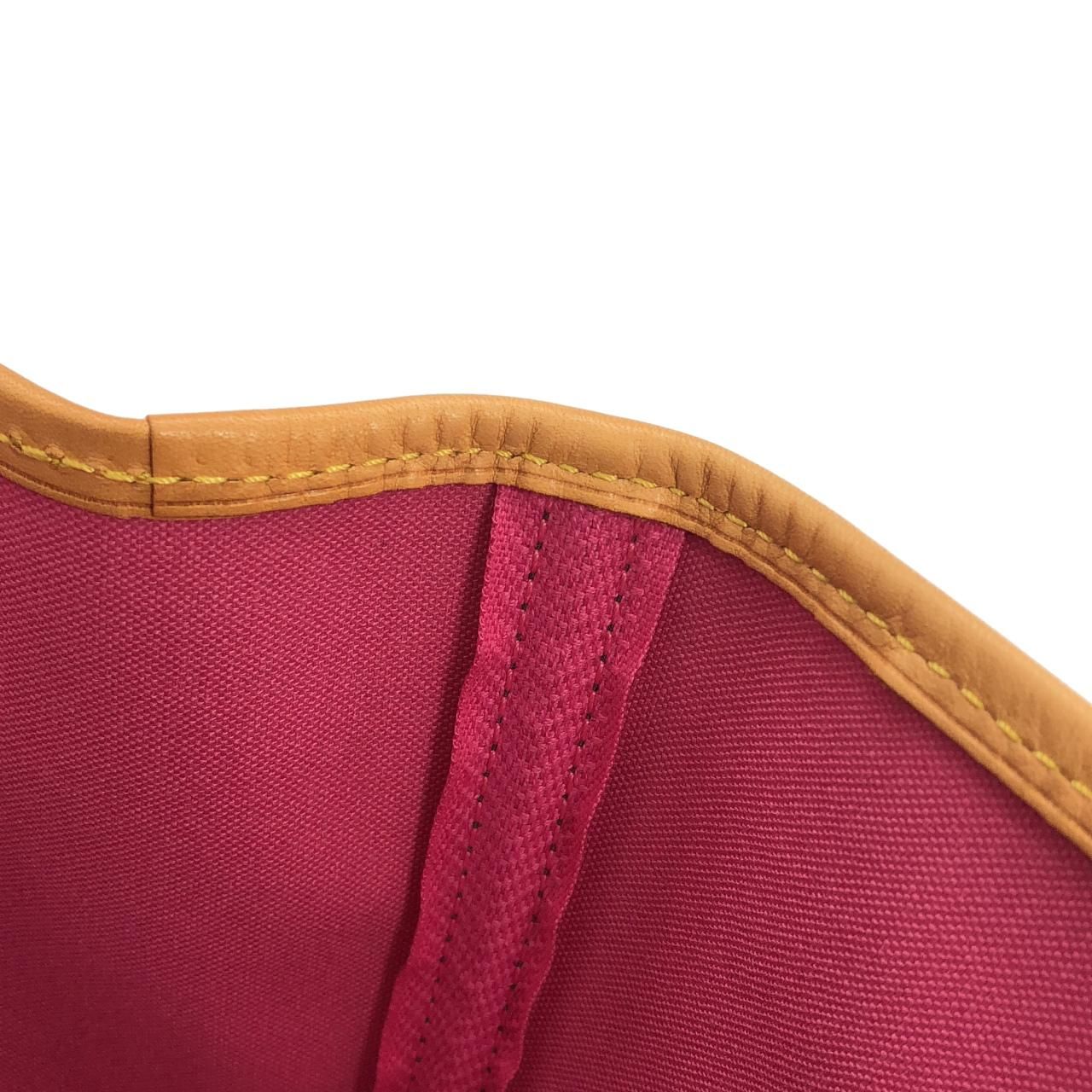 Louis Vuitton Monogram Hand Neverfull MM Bag — view 9