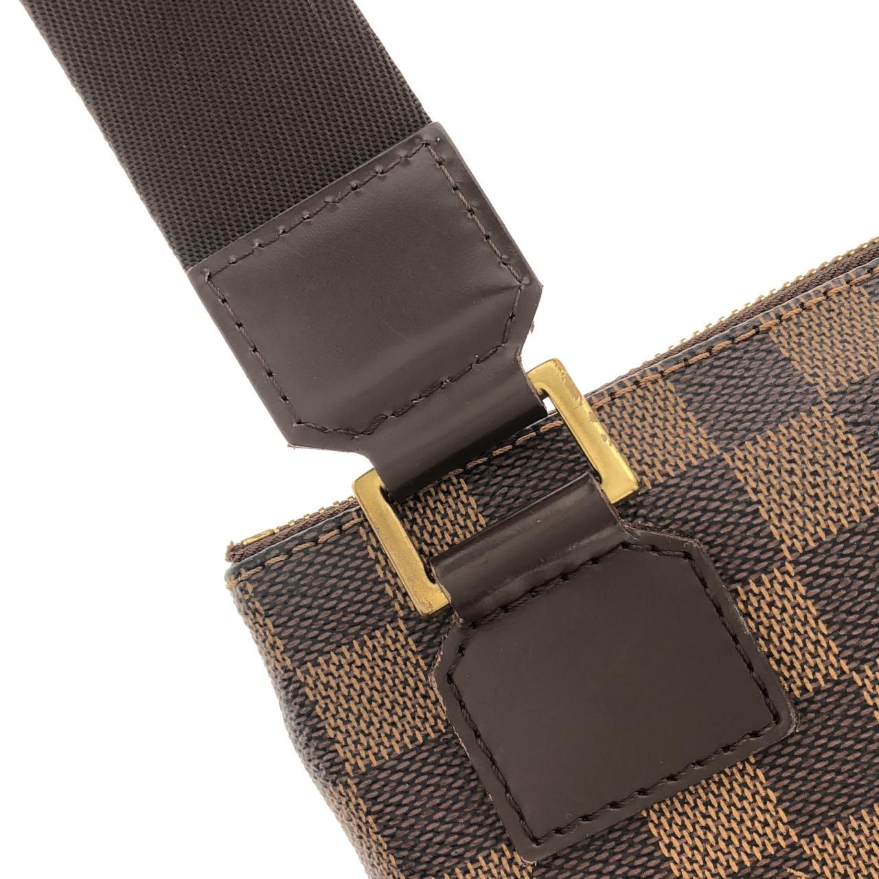Louis Vuitton Damier Pochette Bosphore Shoulder Bag — view 6
