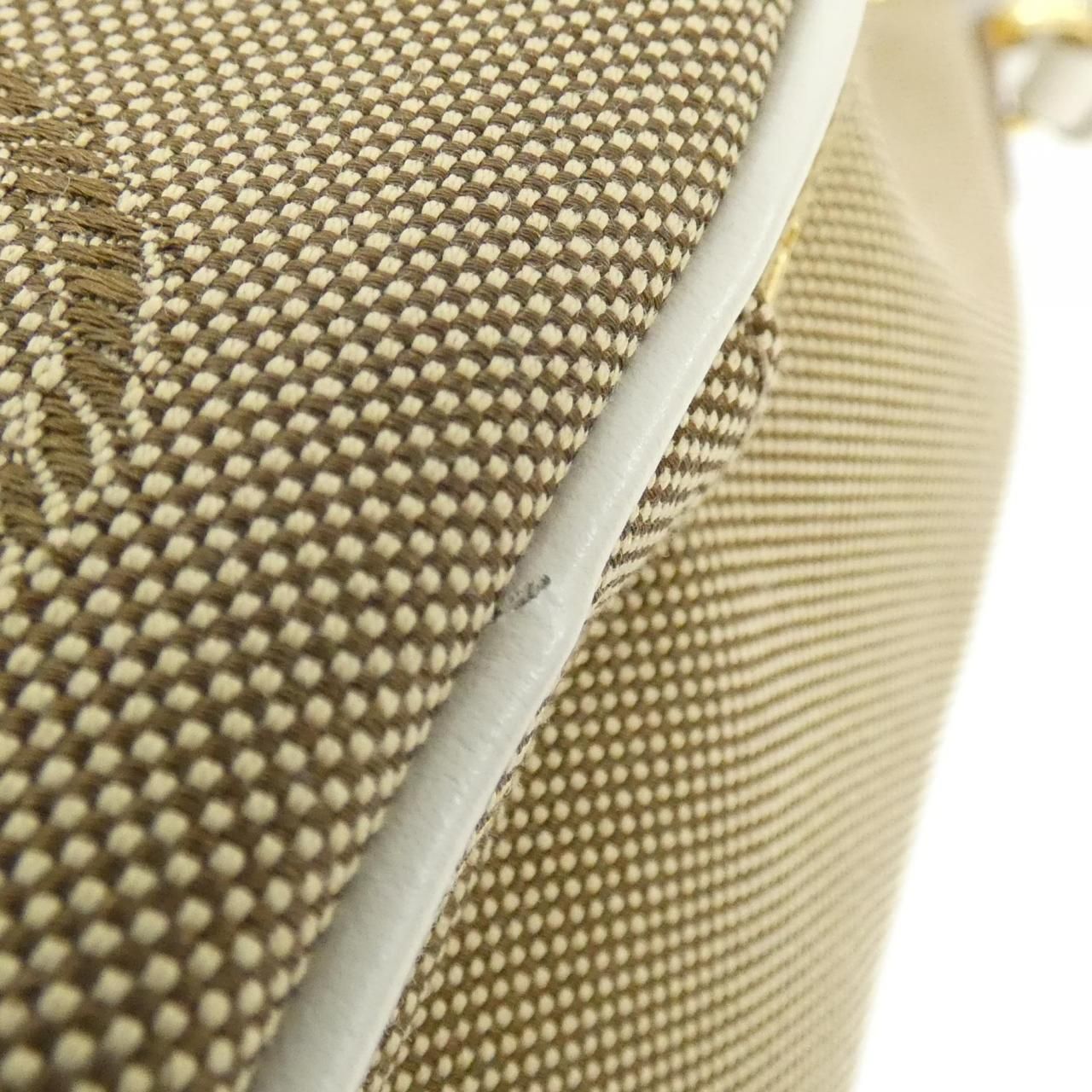 Prada Bag Handbag Gold — view 4