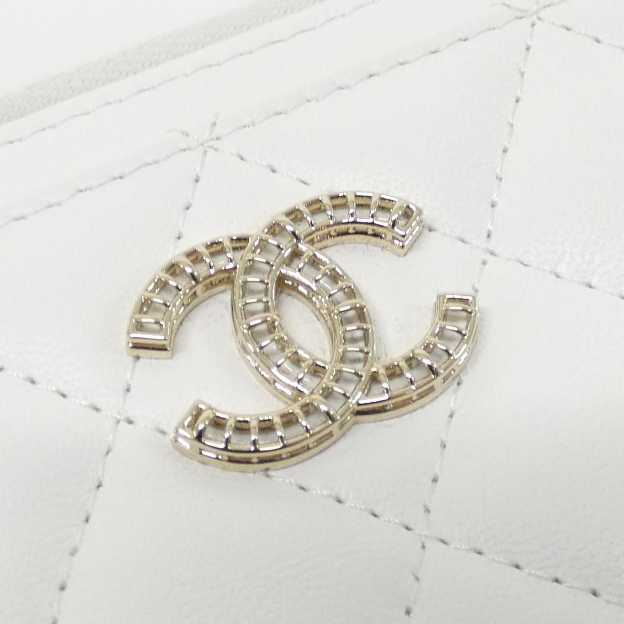 Chanel Card Case Card Holders White — view 6