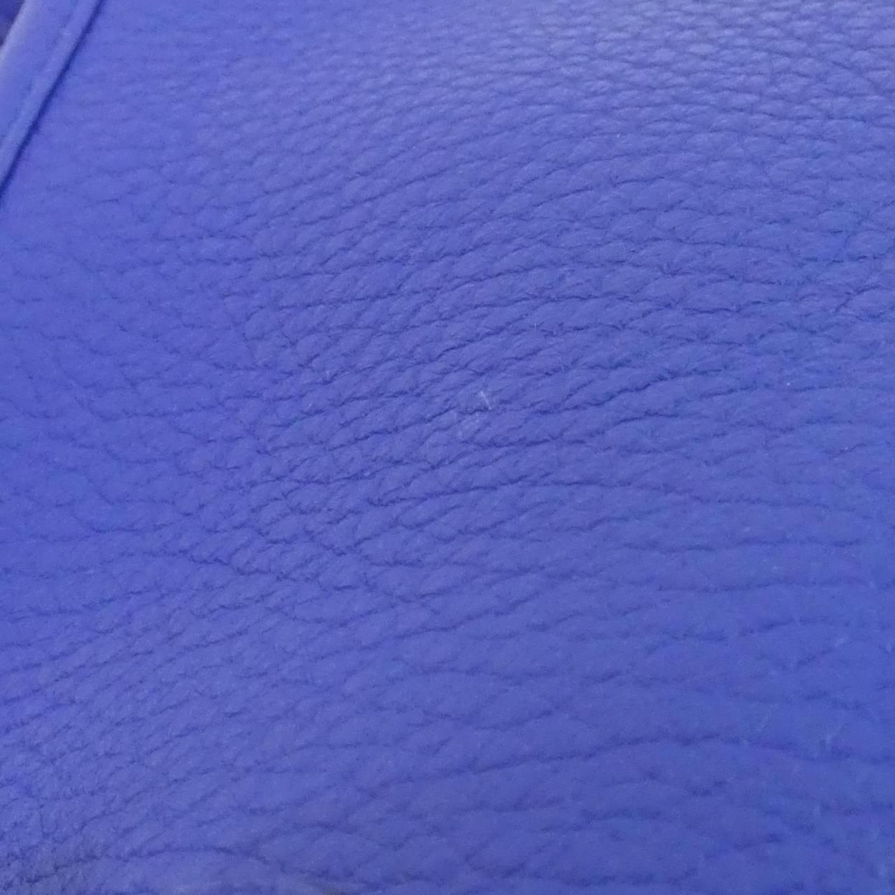 Hermes Evelyne 3 Tilt GM Shoulder Bag — view 5