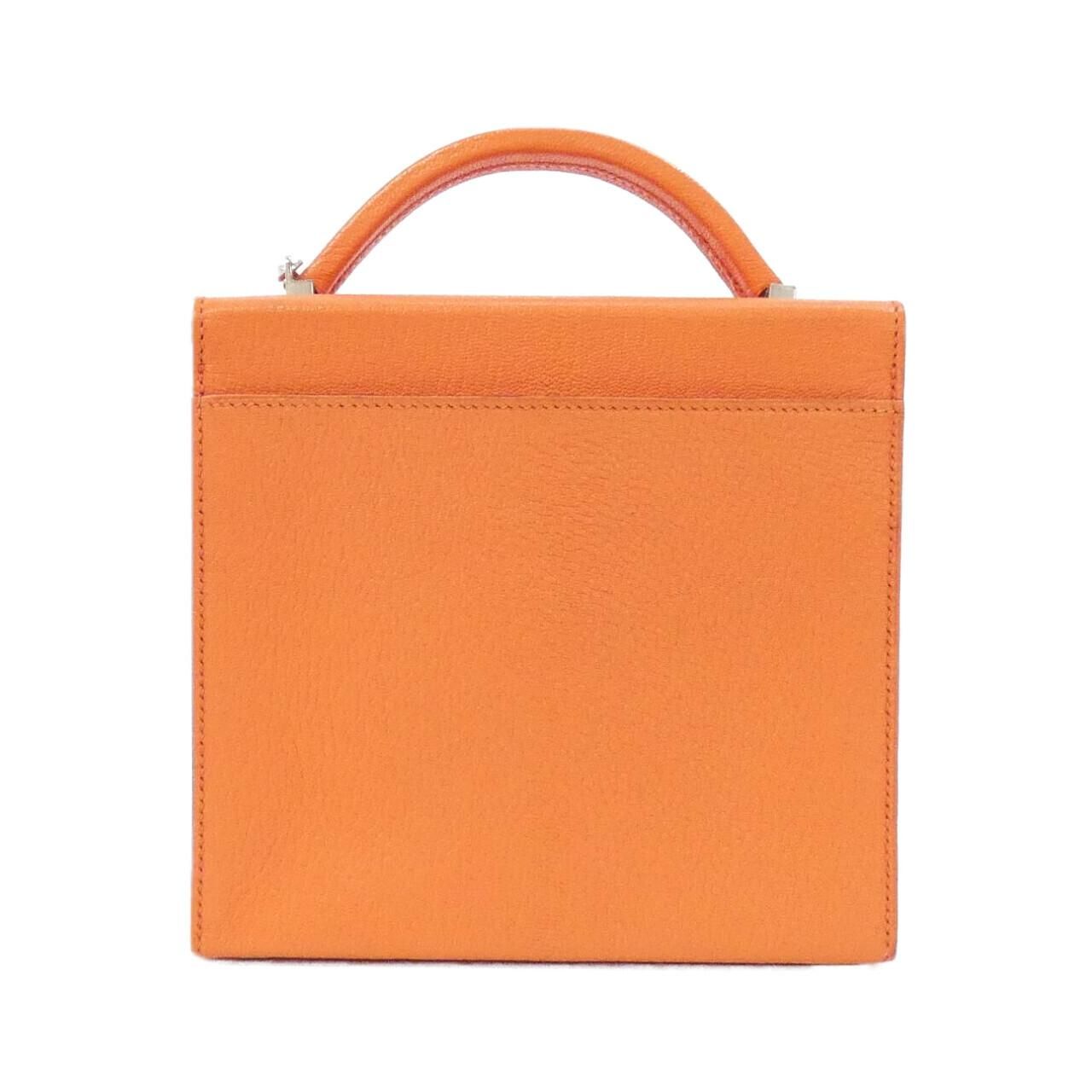 Hermes Cinetic Shoulder Bag — view 2