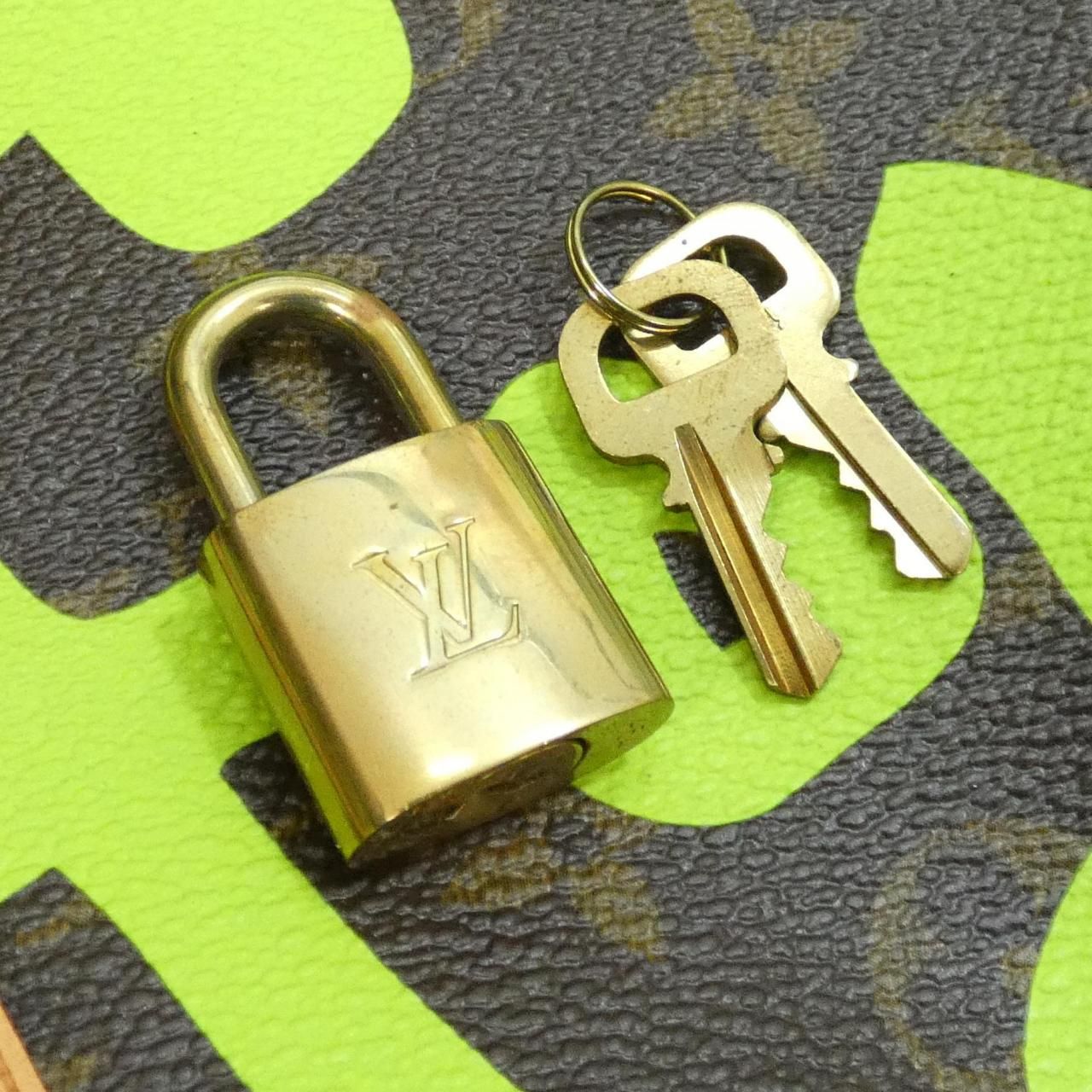 Louis Vuitton Monogram Graffiti Keepall 50 cm Boston Bag — view 3
