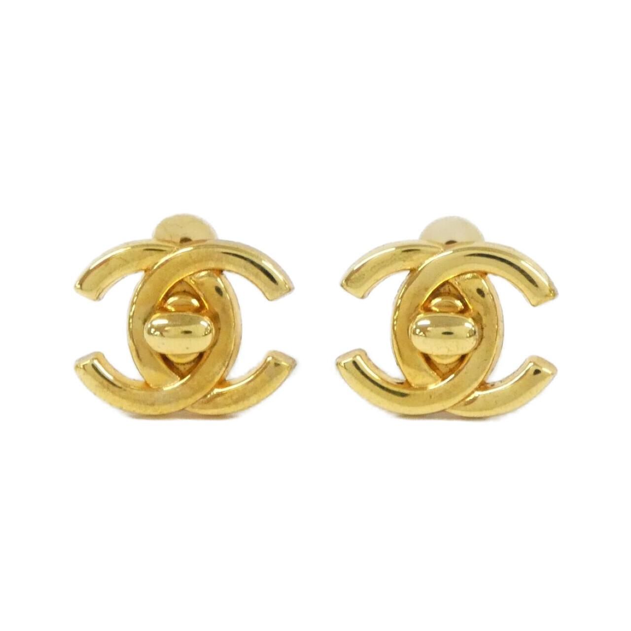 Chanel Vintage Earrings Gold