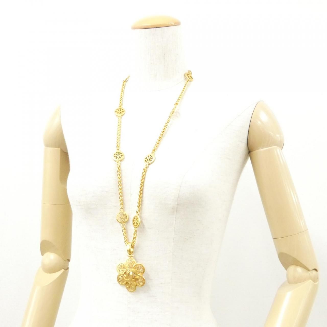 Chanel Vintage Necklace Gold — view 5