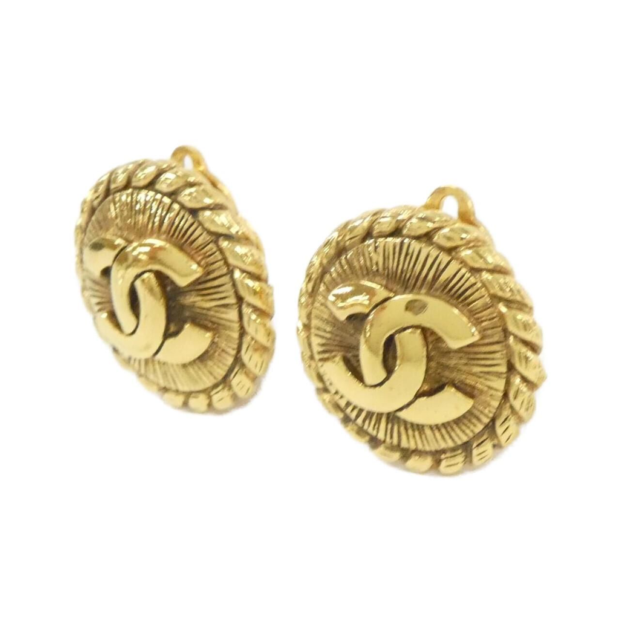 Chanel Vintage Earrings Gold — view 2
