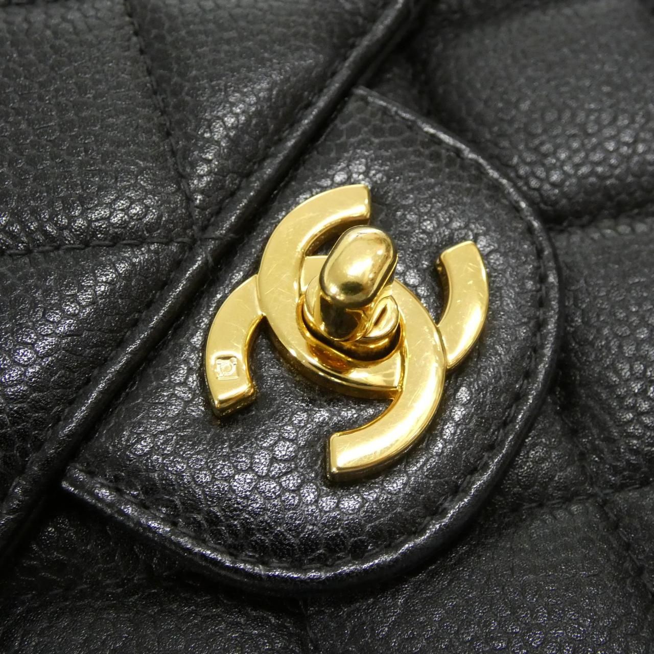 Chanel Vintage Shoulder Bag — view 4
