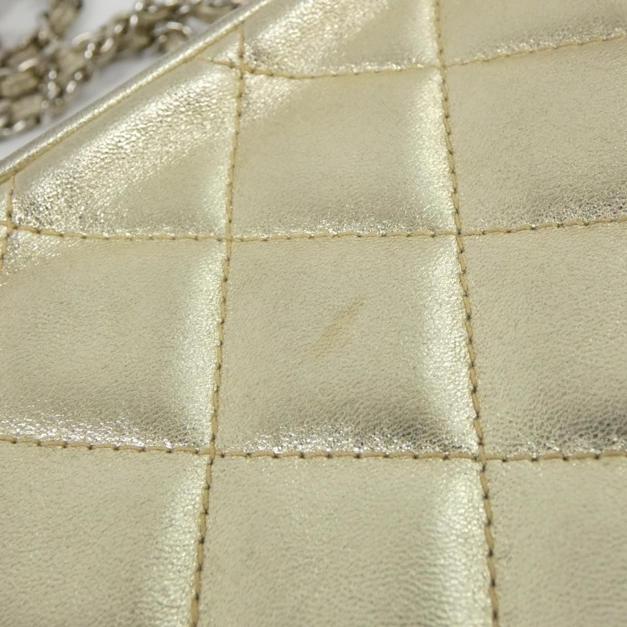 Chanel Vintage Shoulder Bag — view 4
