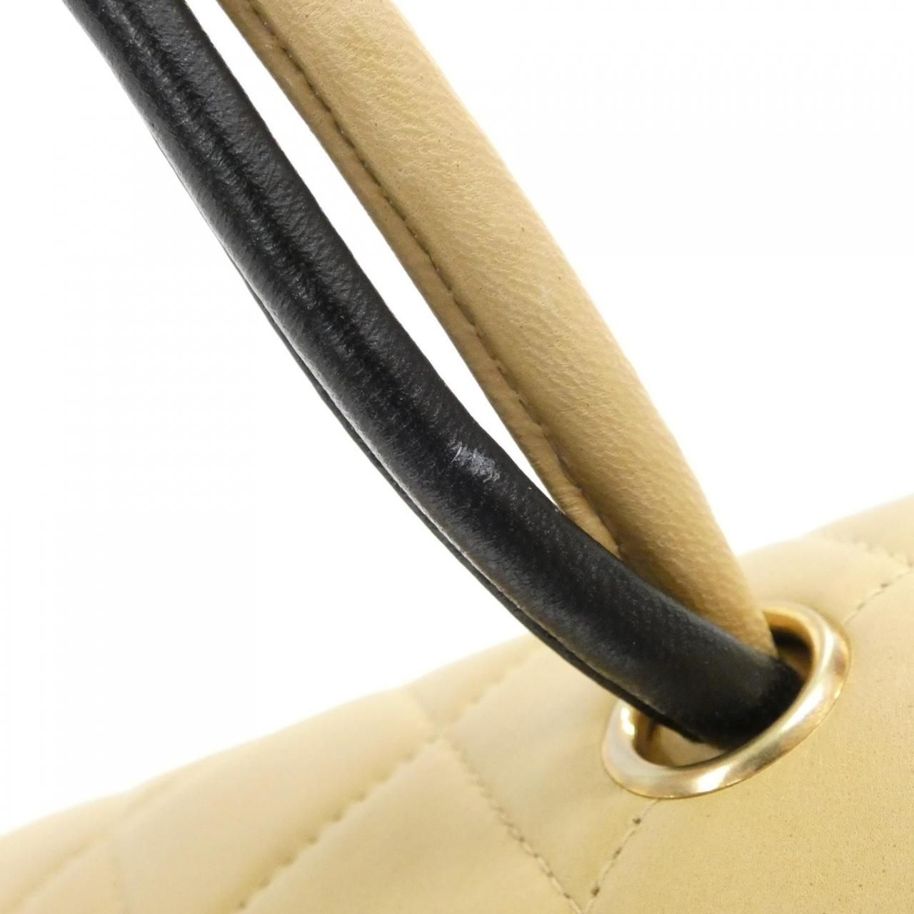 Chanel Vintage Shoulder Bag — view 8
