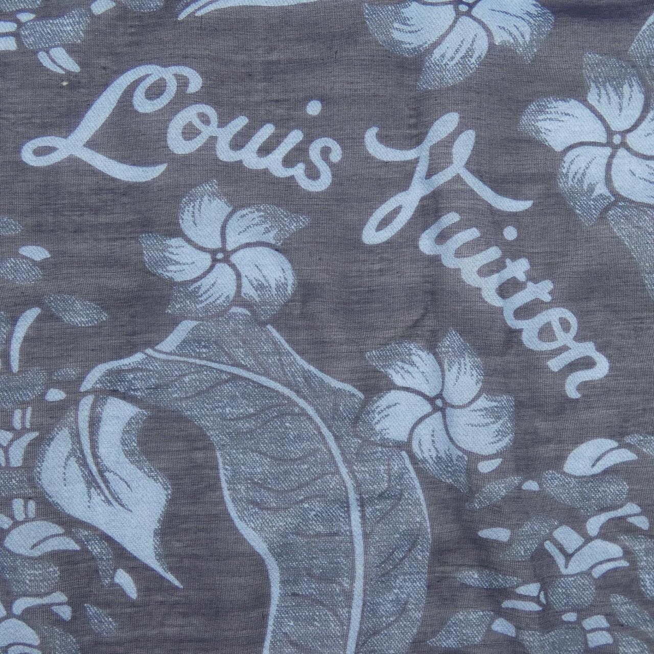 Louis Vuitton Stole Scarf — view 4