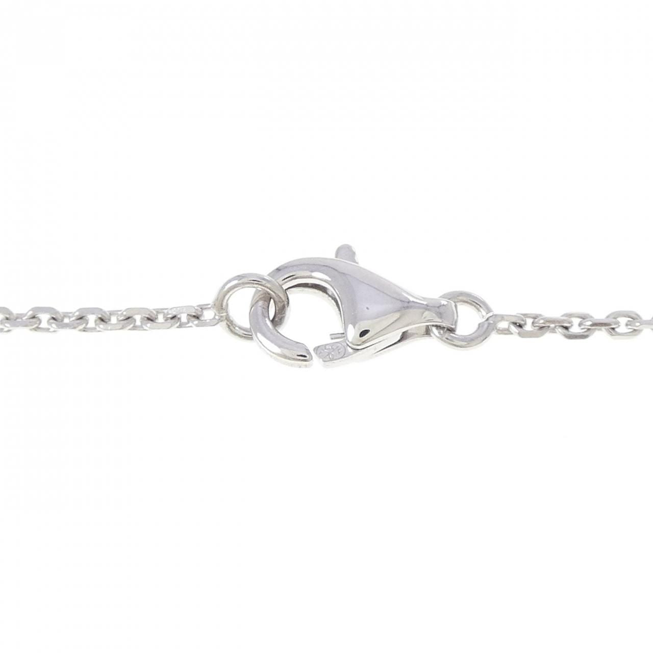 Van Cleef & Arpels Vintage Alhambra Necklace — view 4