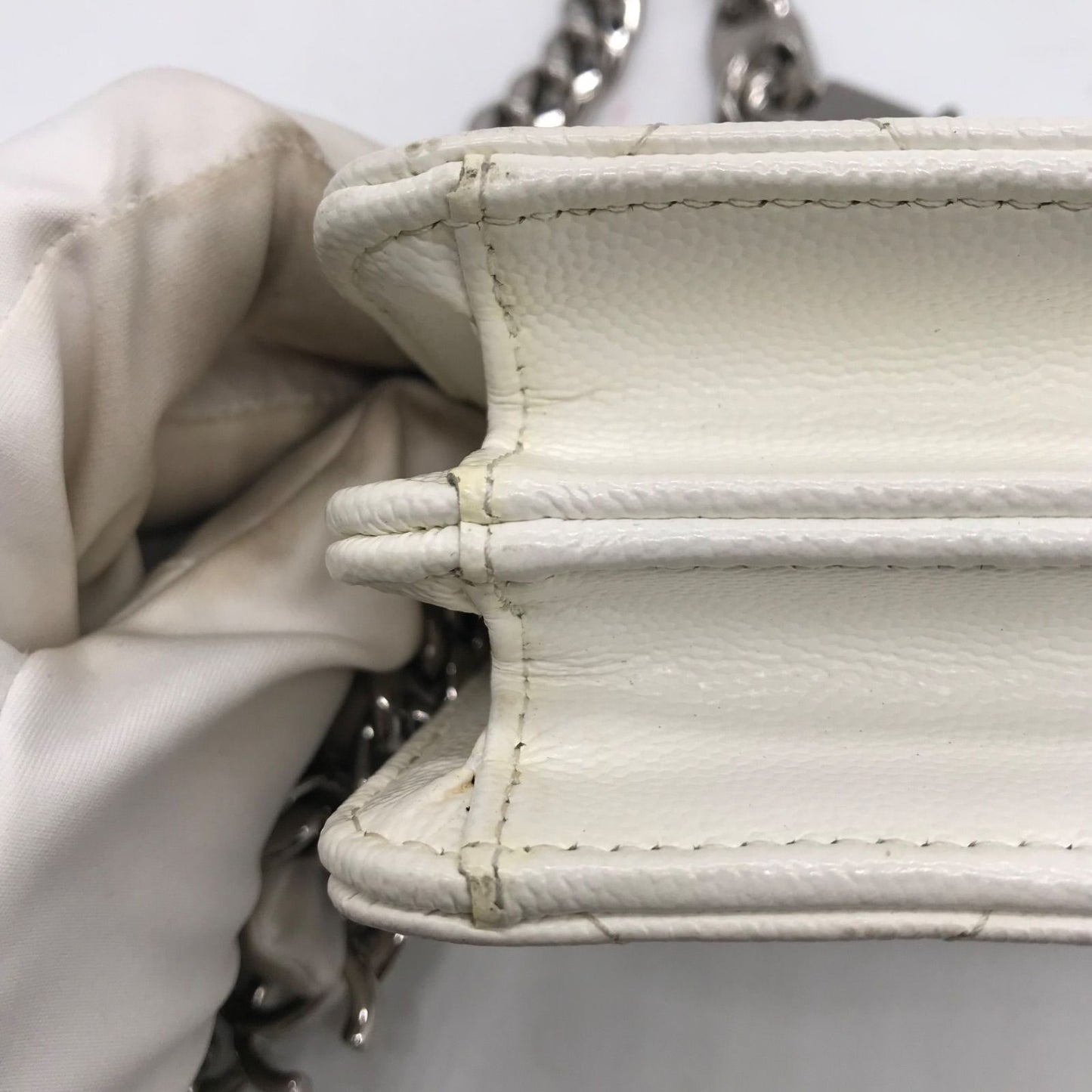 Chanel Caviar Leather Micro Quilted Chain Shoulder Bag White Price Negotiation — view 9